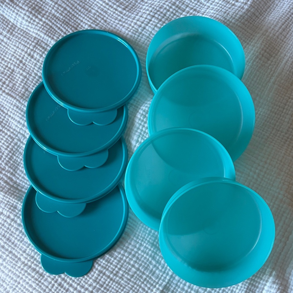 Teal Tupperware Big Wonders Bowl Container set of 4